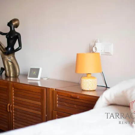 Tarracohomes-th13 Moderno En El Centro De